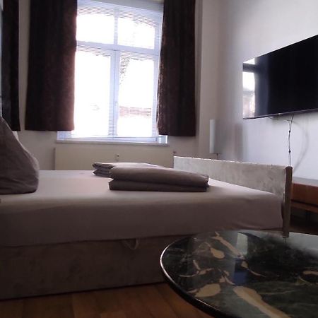 Apartment Cottbus City - Erdgeschoss Екстер'єр фото